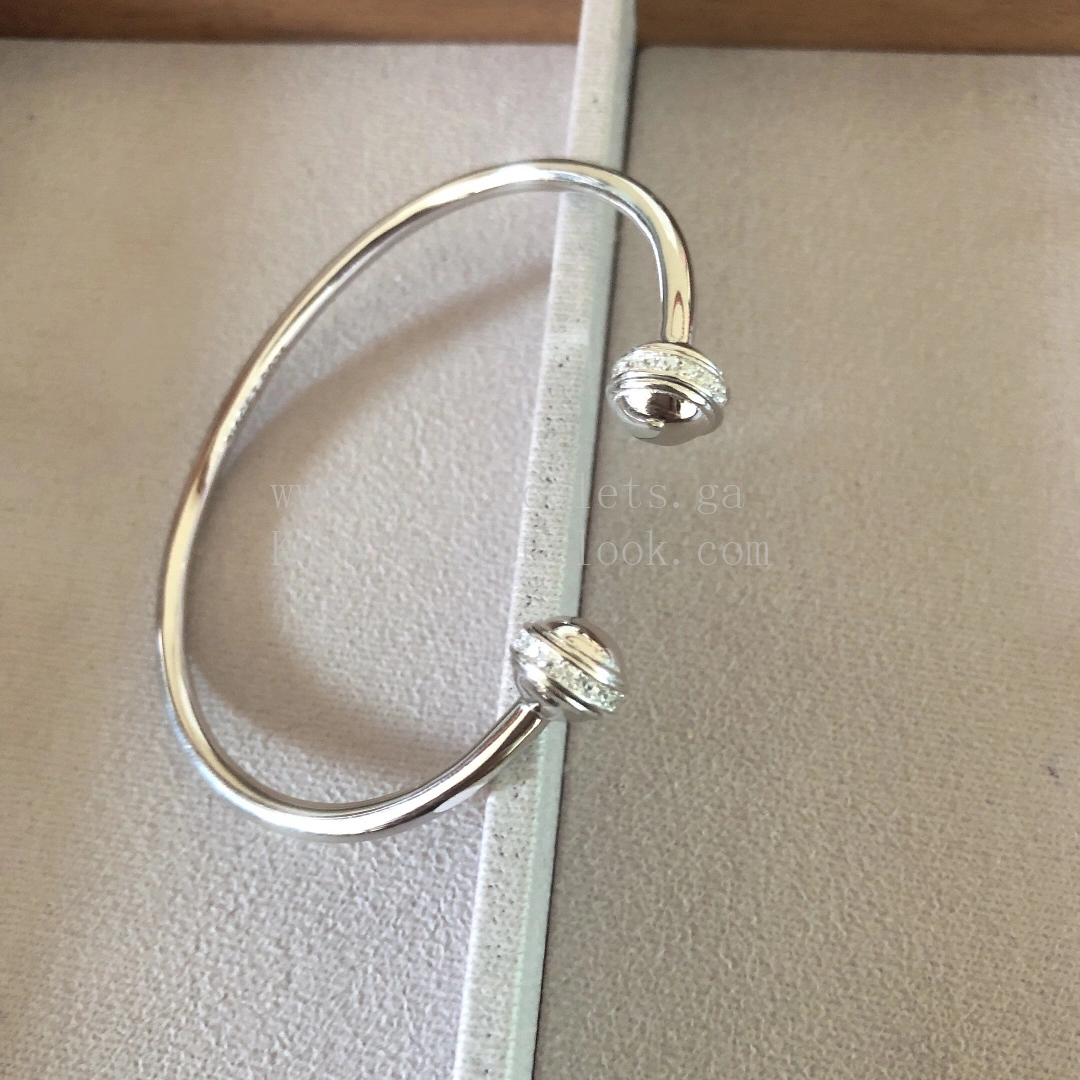 Piaget Possession Open Bangle Bracelet White Gold with Diamonds