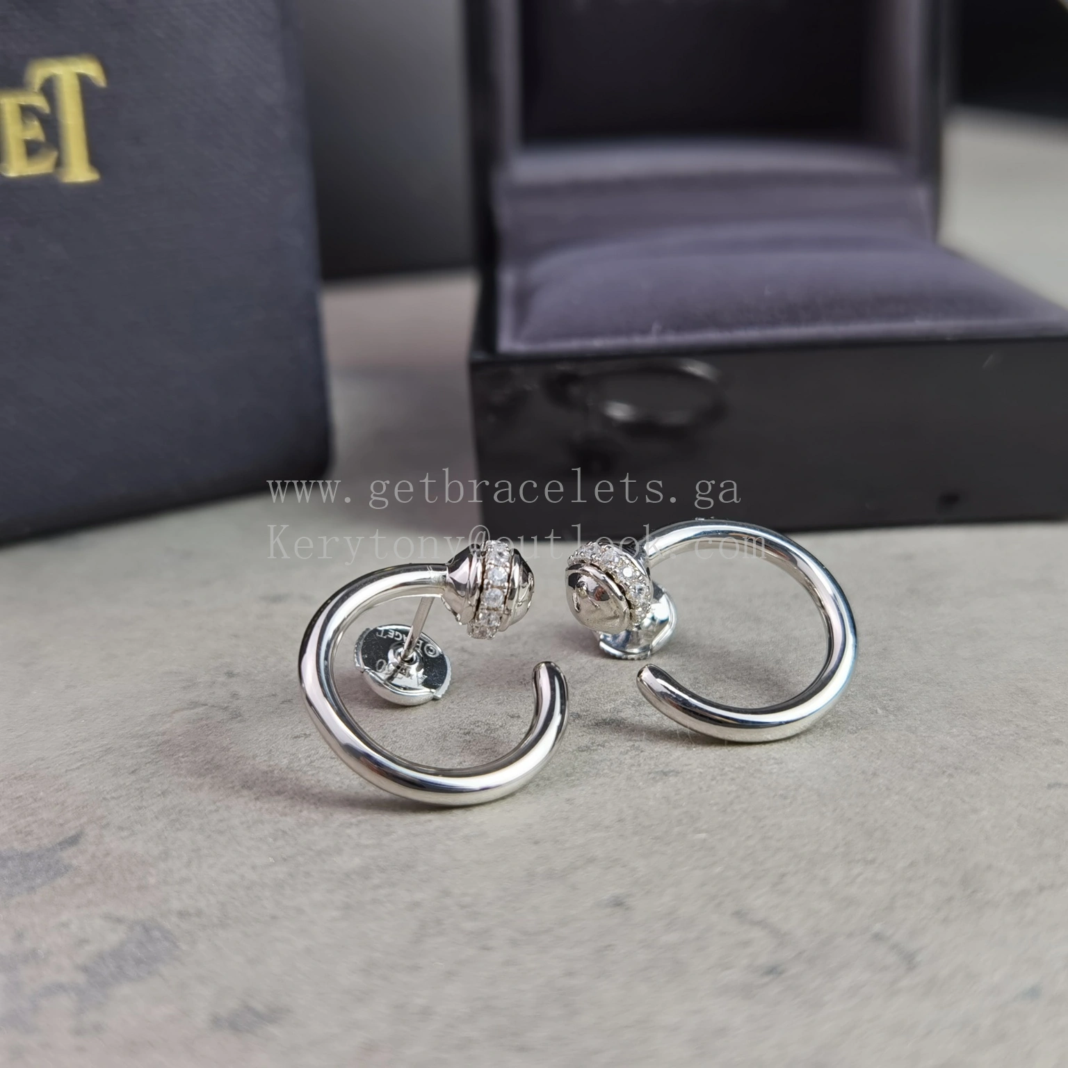 Piaget Possession Open Hoop Earrings Rose Gold with Diamonds