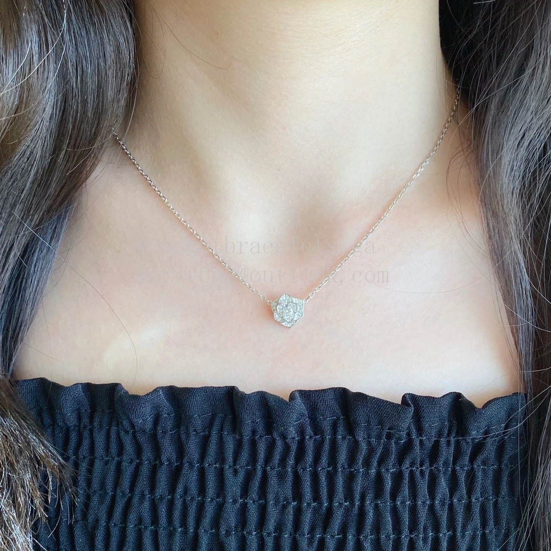 Piaget Small Rose Pendant Necklace White Gold With Diamonds