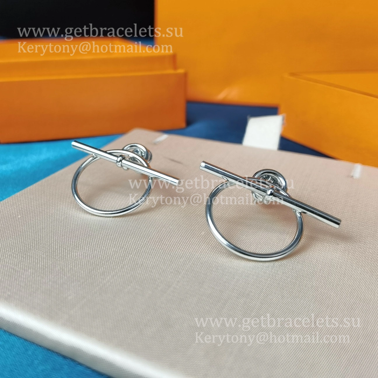 Price Online Hermes Loop Graphic Earrings White Gold