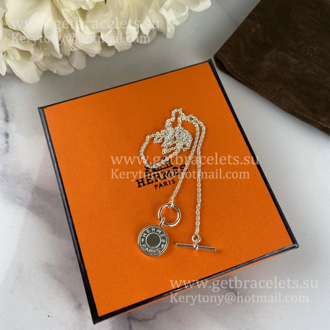 Quality Luxury Hermes Ex-Libris Pendant in Sliver