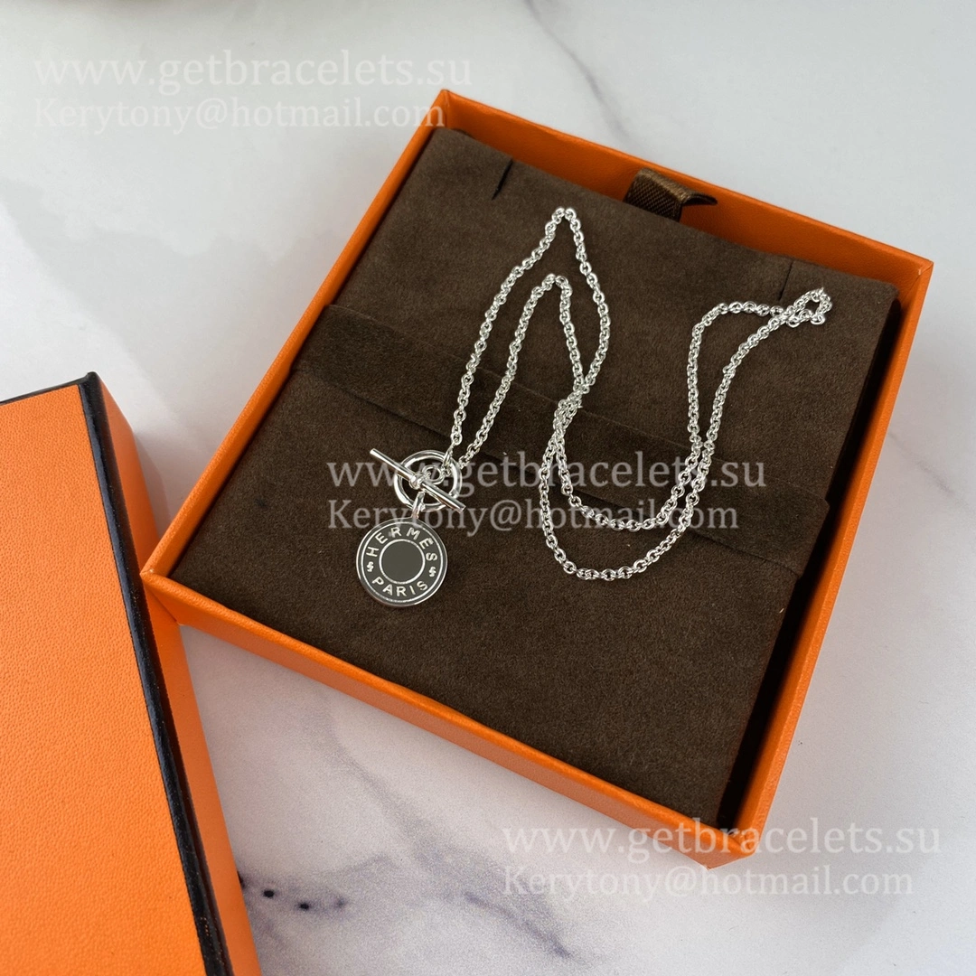 Quality Luxury Hermes Ex-Libris Pendant in Sliver