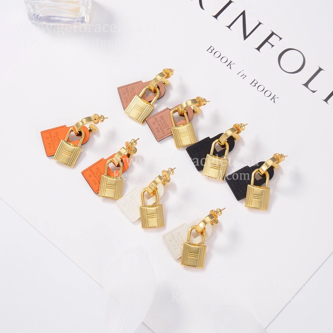 Quality Luxury Hermes O’Kelly Earrings in Swift Calfskin with Yellow Gold Plated