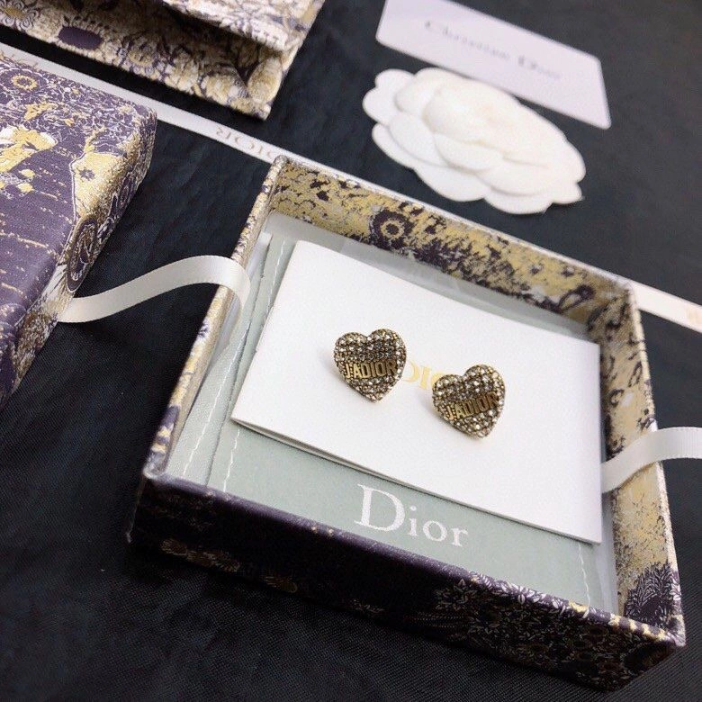 Replica Hot Selling Christian Dior Heart-shaped J??Adior Brass Paved Diamonds Earrings Female Jewellery Online
