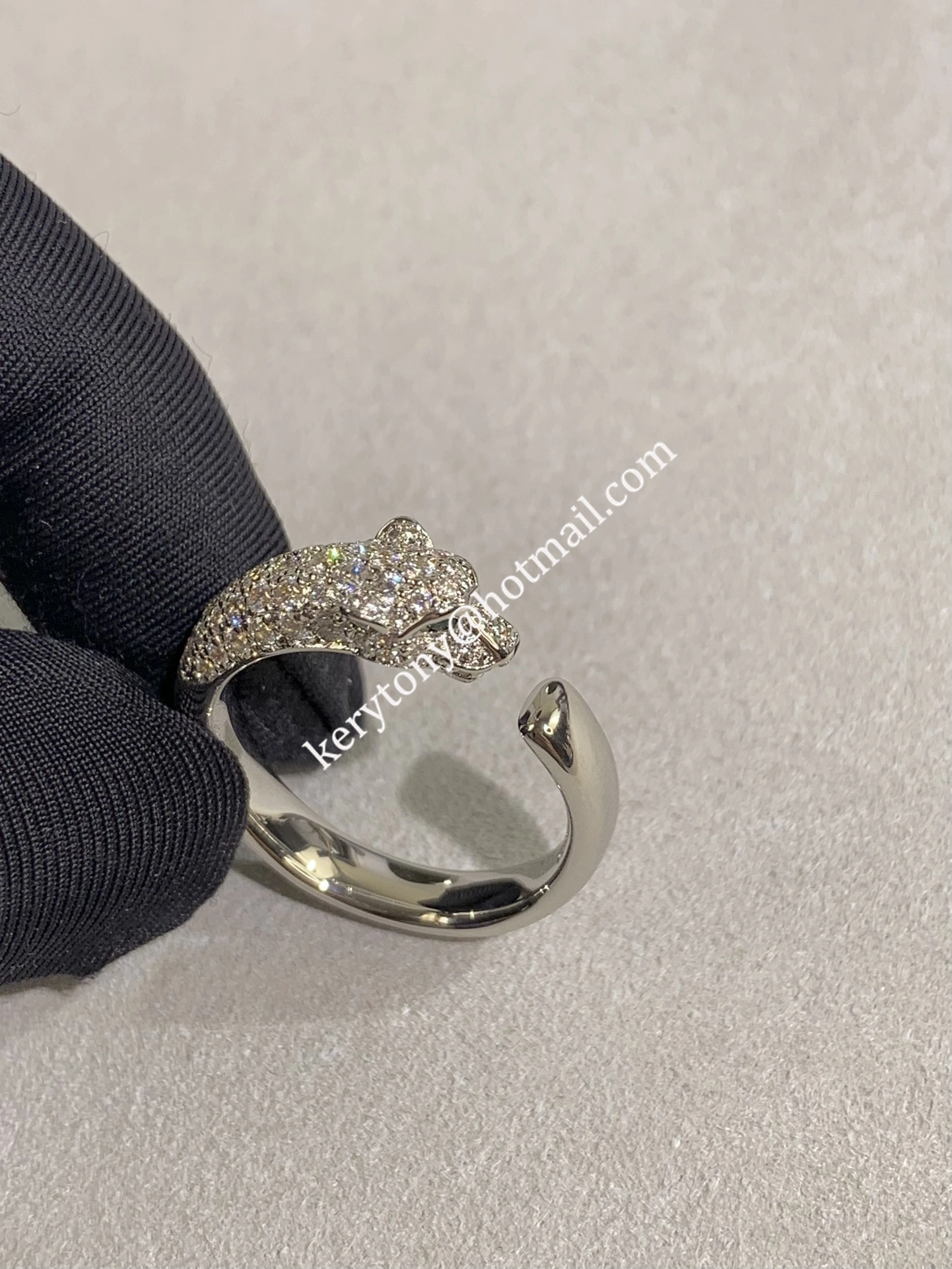 Replica Summer Fashion Panthere de Cartier Ring White Gold Yellow Gold Rose Gold Emeralds Onyx and Emeralds With Diamonds