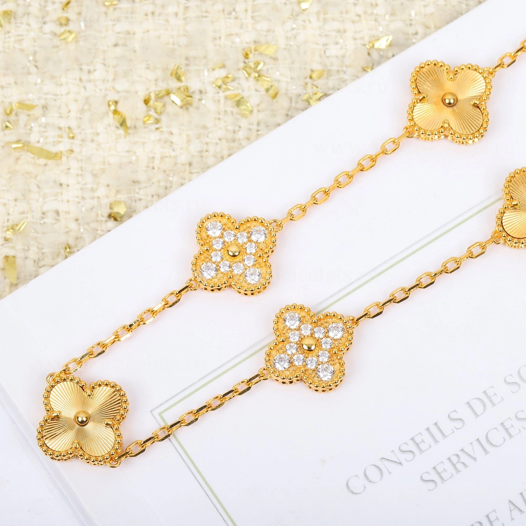 Replica Van Cleef Arpels Vintage Alhambra Long Necklace 20 Motifs Yellow Gold Diamonds