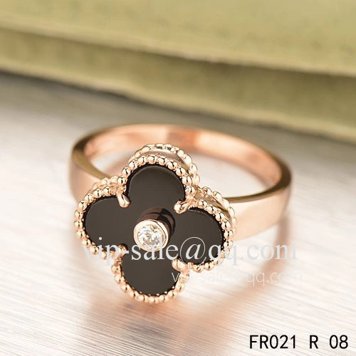 Replica Van Cleef Vintage Alhambra Ring In Pink Gold With Onyx