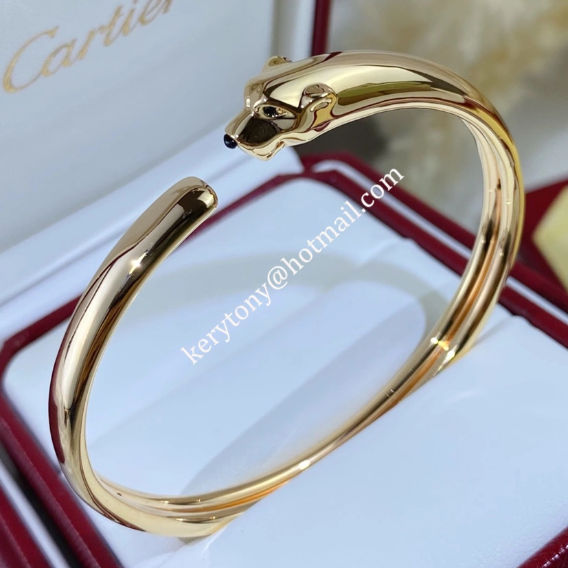 Retro Style Panthere de Cartier Bracelet Onyx and Tsavorite Garnets Yellow Gold Rose Gold White Gold B6067217