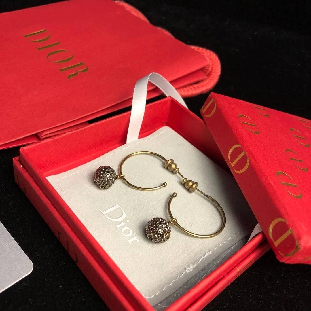 Spring Dior Tresor De Tribales Pave Diamonds Balls Pendants Females Brass CD-Bee Fake Hoop Earrings