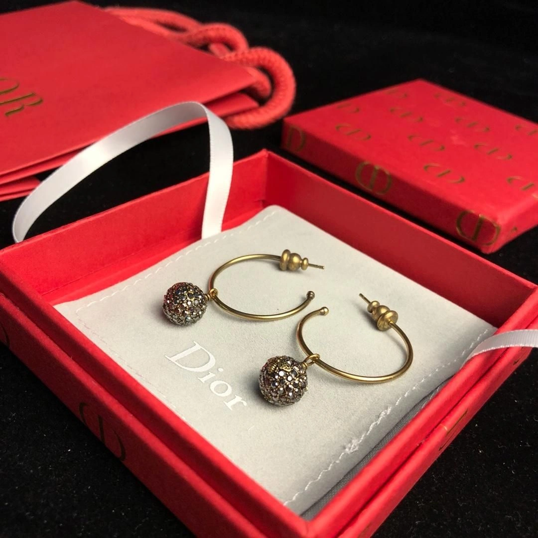 Spring Dior Tresor De Tribales Pave Diamonds Balls Pendants Females Brass CD-Bee Fake Hoop Earrings