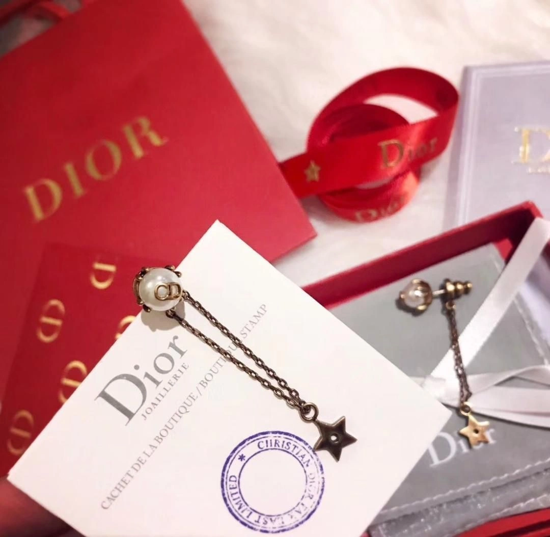 Spring Fall Dior Brass Star Tassel CD Motif Womens White Pearl Long Drop Earrings Online Replica