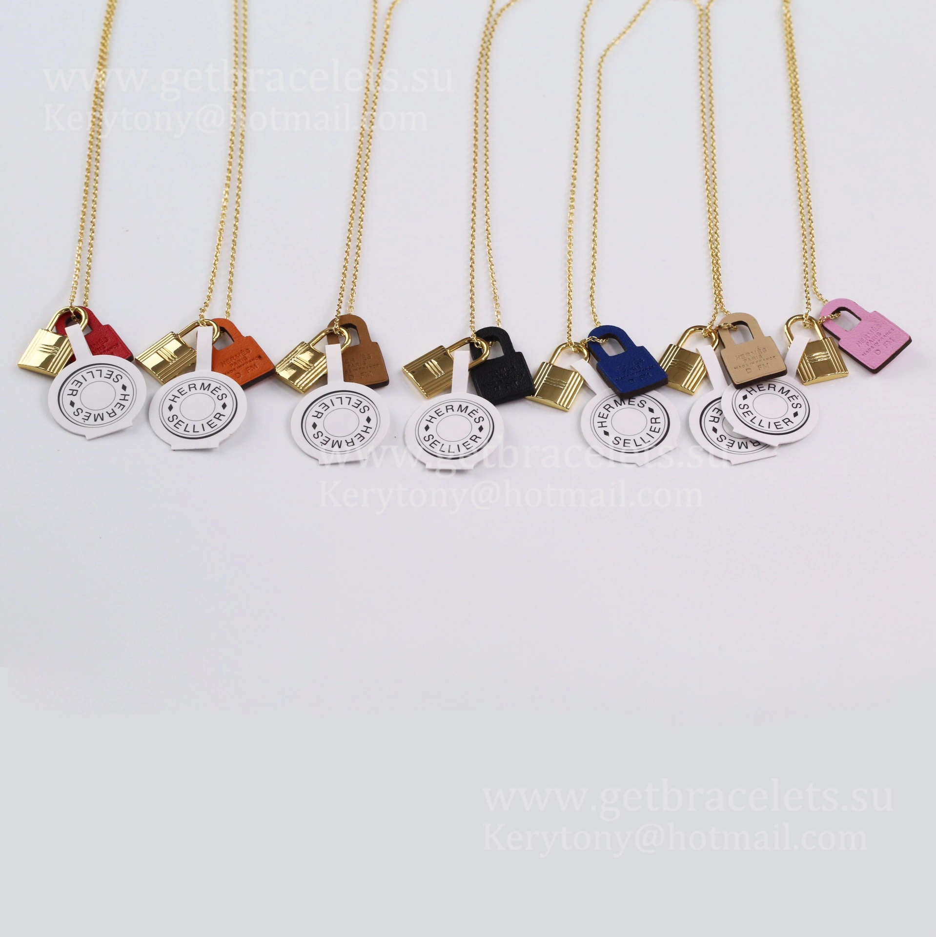 Top Hermes O’Kelly Pendant in Swift Calfskin with Gold Plated Hardware