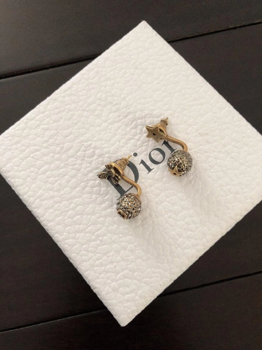 Top Sale Dior Vintage Brass Asymmetric Bee-Star CD Spherical Pendant Ladies Diamonds Earrings Price List
