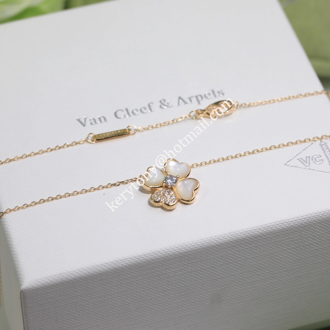 Top Sale Van Cleef Arpels Cosmos Clip Pendant Rose Gold With Diamond White Red Black Green Low Price