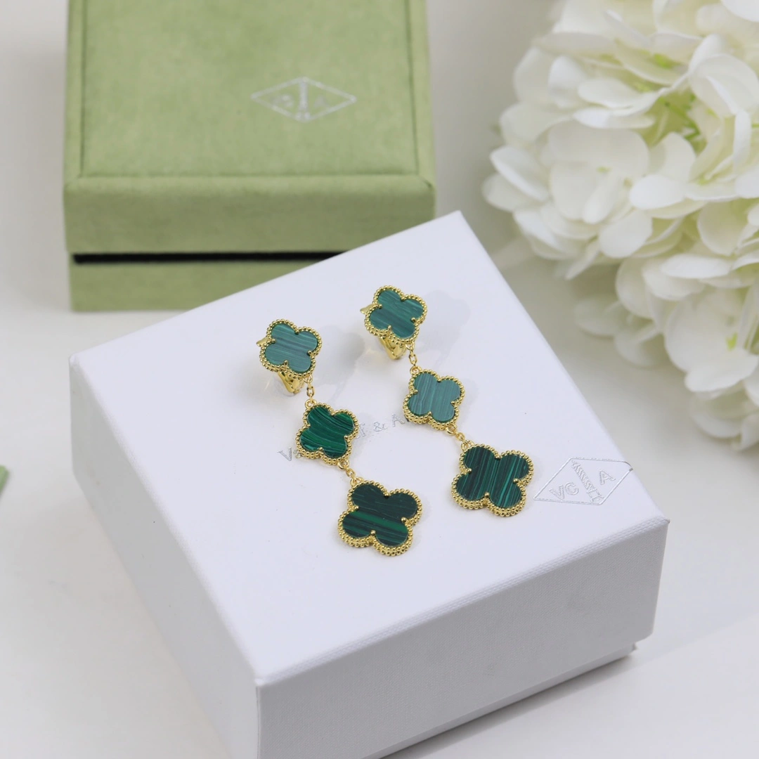 Van Cleef & Arpels Magic Alhambra Earrings 3 Motifs Yellow Gold in Malachite