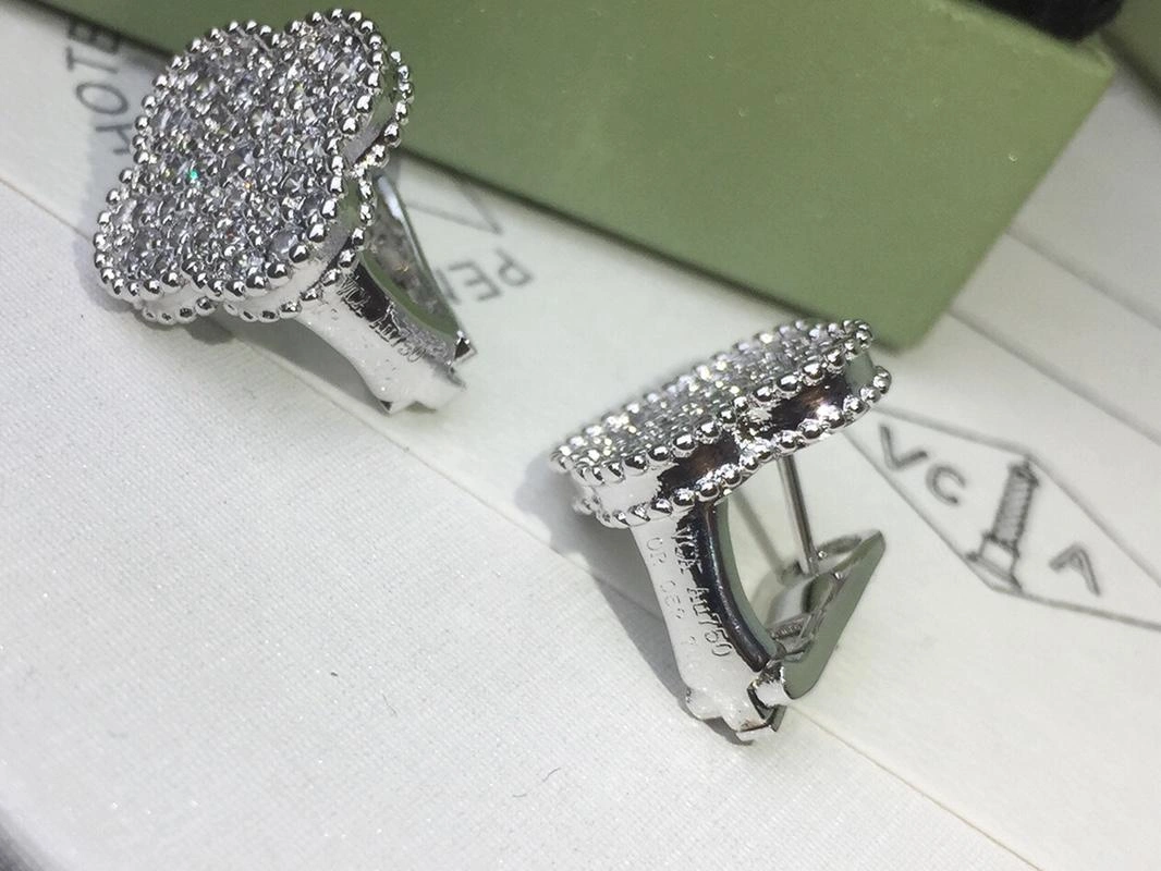 Van Cleef & Arpels Magic Alhambra Earrings With Pave Diamond 3 Colors