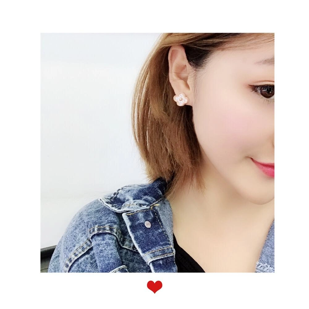 Van Cleef & Arpels Magic Vintage Earrings With Diamond 3 Colors