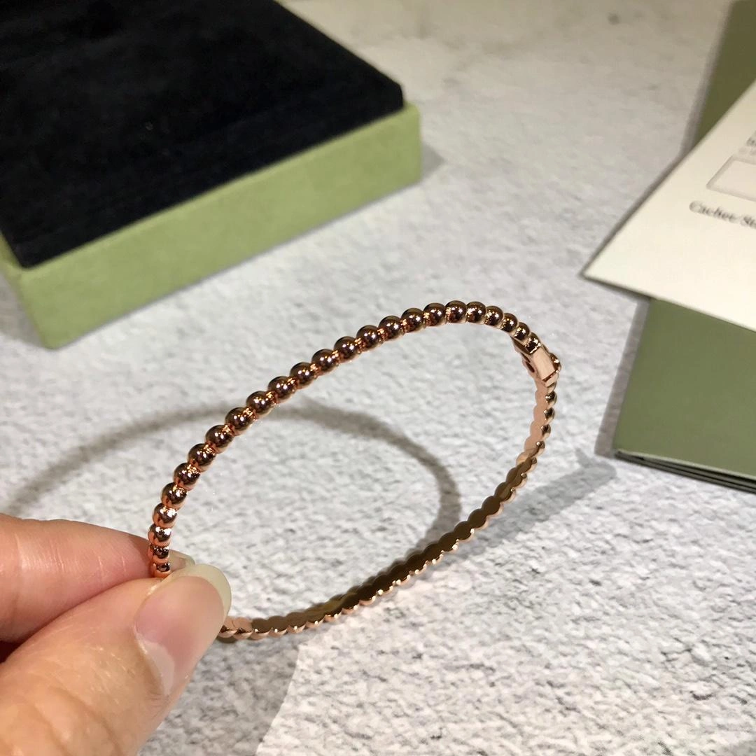 Van Cleef & Arpels Perlee Pearls of Gold Bracelet 3 Colors