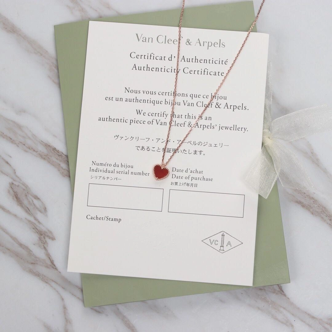 Van Cleef & Arpels Sweet Alhambra Heart Pendant Pink Gold Carnelian