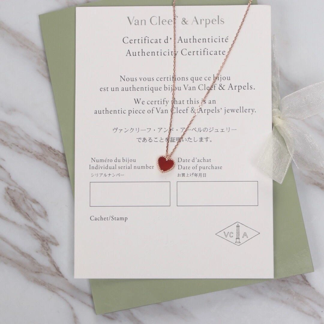 Van Cleef & Arpels Sweet Alhambra Heart Pendant Pink Gold Carnelian