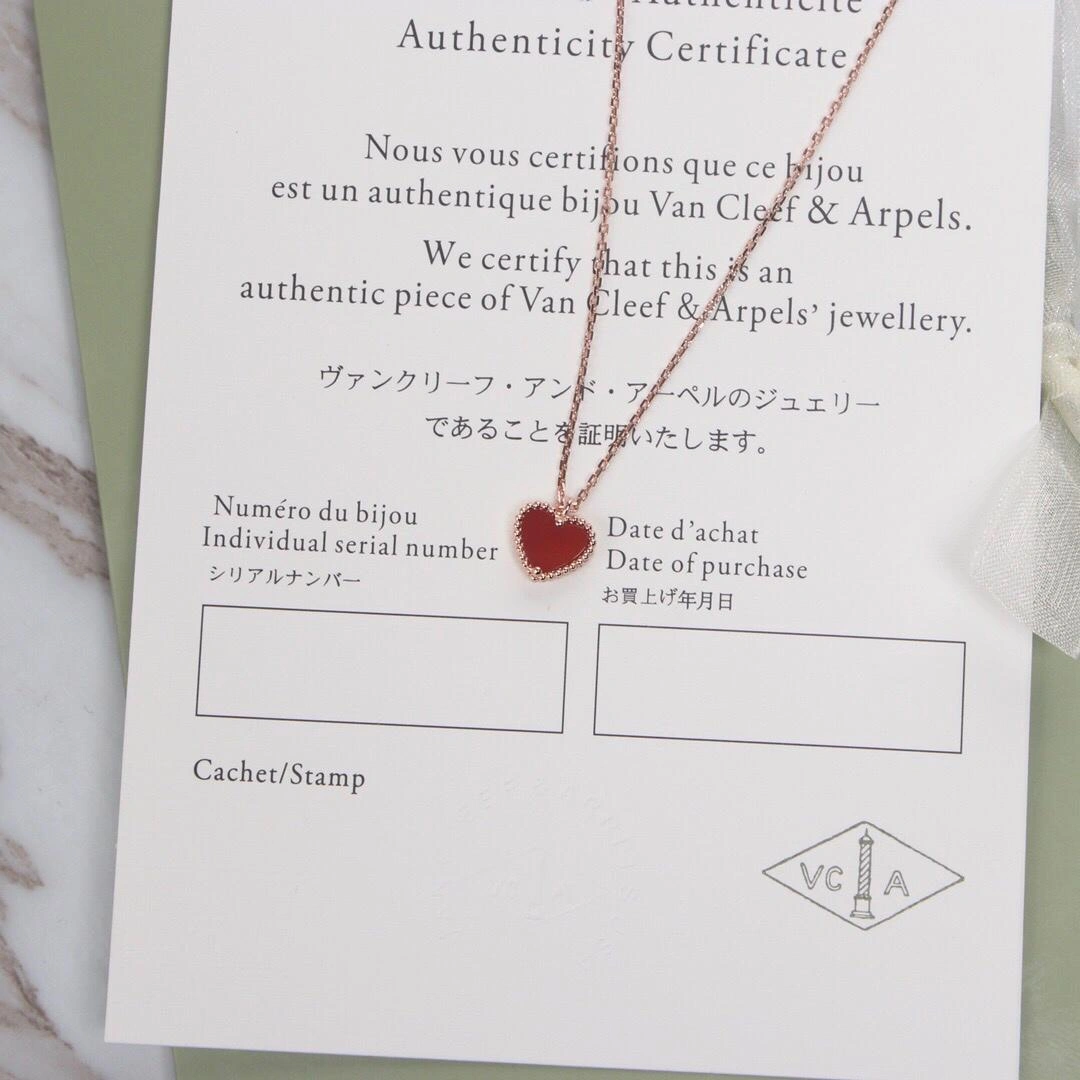 Van Cleef & Arpels Sweet Alhambra Heart Pendant Pink Gold Carnelian