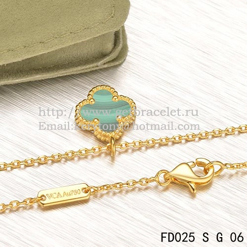 Van Cleef & Arpels Sweet Alhambra Pendant Yellow Gold With Malachite Mother Of Pearl 9mm