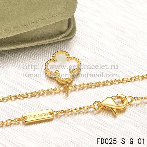 Van Cleef & Arpels Sweet Alhambra Pendant Yellow Gold With White Mother Of Pearl 9mm