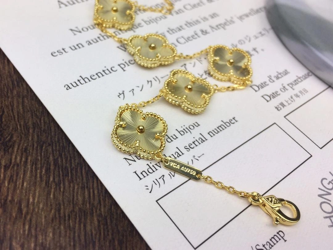 Van Cleef & Arpels Vintage Alhambra Bracelet 5 Motifs Guilloche Yellow Gold