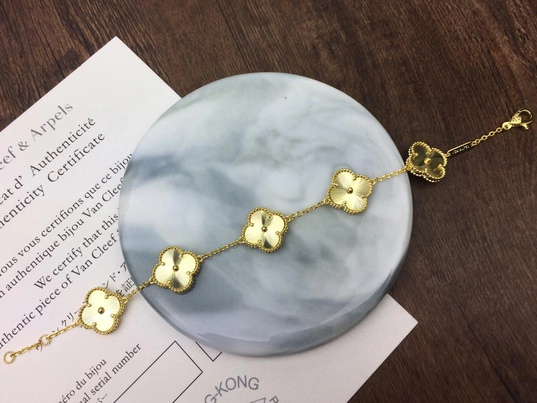 Van Cleef & Arpels Vintage Alhambra Bracelet 5 Motifs Guilloche Yellow Gold