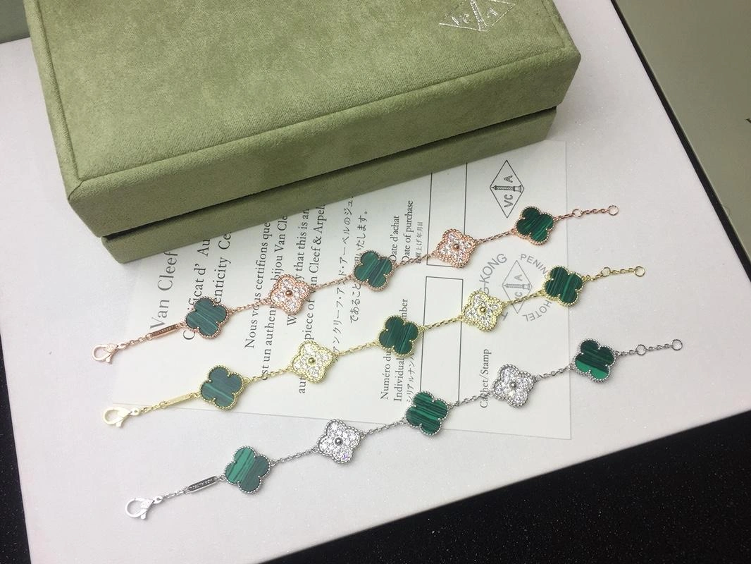 Van Cleef & Arpels Vintage Alhambra Bracelet 5 Motifs Mother-of-pearl Diamond