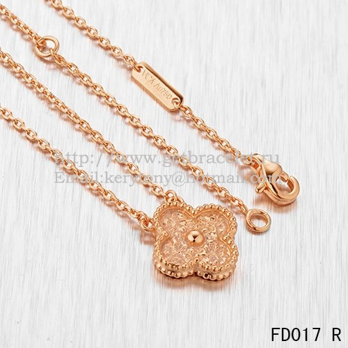 Van Cleef & Arpels Vintage Alhambra Pendant Pink Gold With Round Diamonds