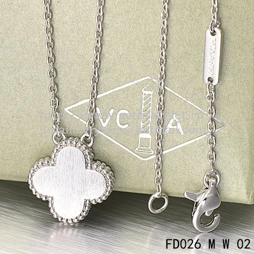 Van Cleef & Arpels Vintage Alhambra Pendant White Gold With Gray Mother Of Pearl Round Diamonds