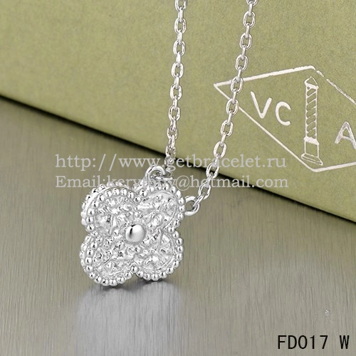 Van Cleef & Arpels Vintage Alhambra Pendant White Gold With Round Diamonds