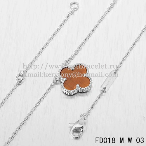 Van Cleef & Arpels Vintage Alhambra Pendant White Gold With Tiger’s Eye Mother Of Pearl 15mm