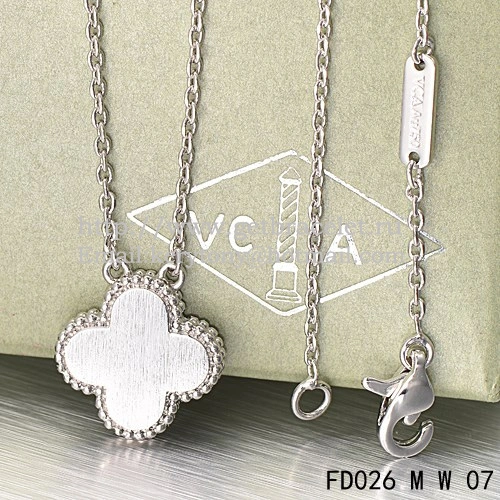 Van Cleef & Arpels Vintage Alhambra Pendant White Gold With Turquoise Mother Of Pearl Round Diamonds