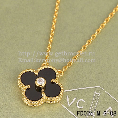 Van Cleef & Arpels Vintage Alhambra Pendant Yellow Gold With Black Agate Mother Of Pearl Round Diamonds