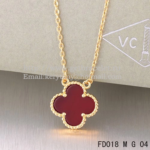 Van Cleef & Arpels Vintage Alhambra Pendant Yellow Gold With Carnelian Mother Of Pearl 15mm