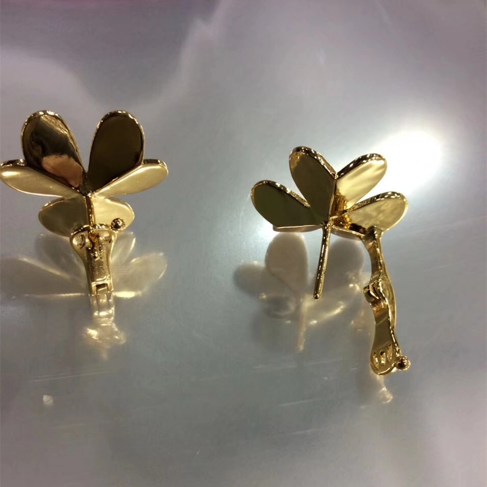 Van Cleef Arpels Frivole Large Earrings With 3 Round Diamonds