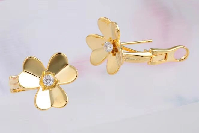 Van Cleef Arpels Frivole Small Earrings Rose Gold Yellow Gold With Diamond