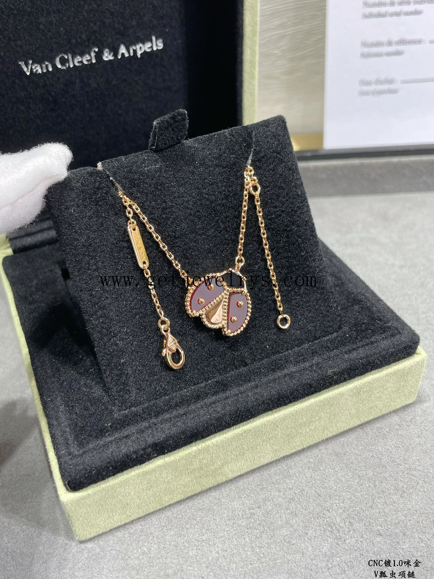 Van Cleef Arpels Lucky Spring Open Wings Ladybug Pendant Carnelian and Onyx Rose Gold