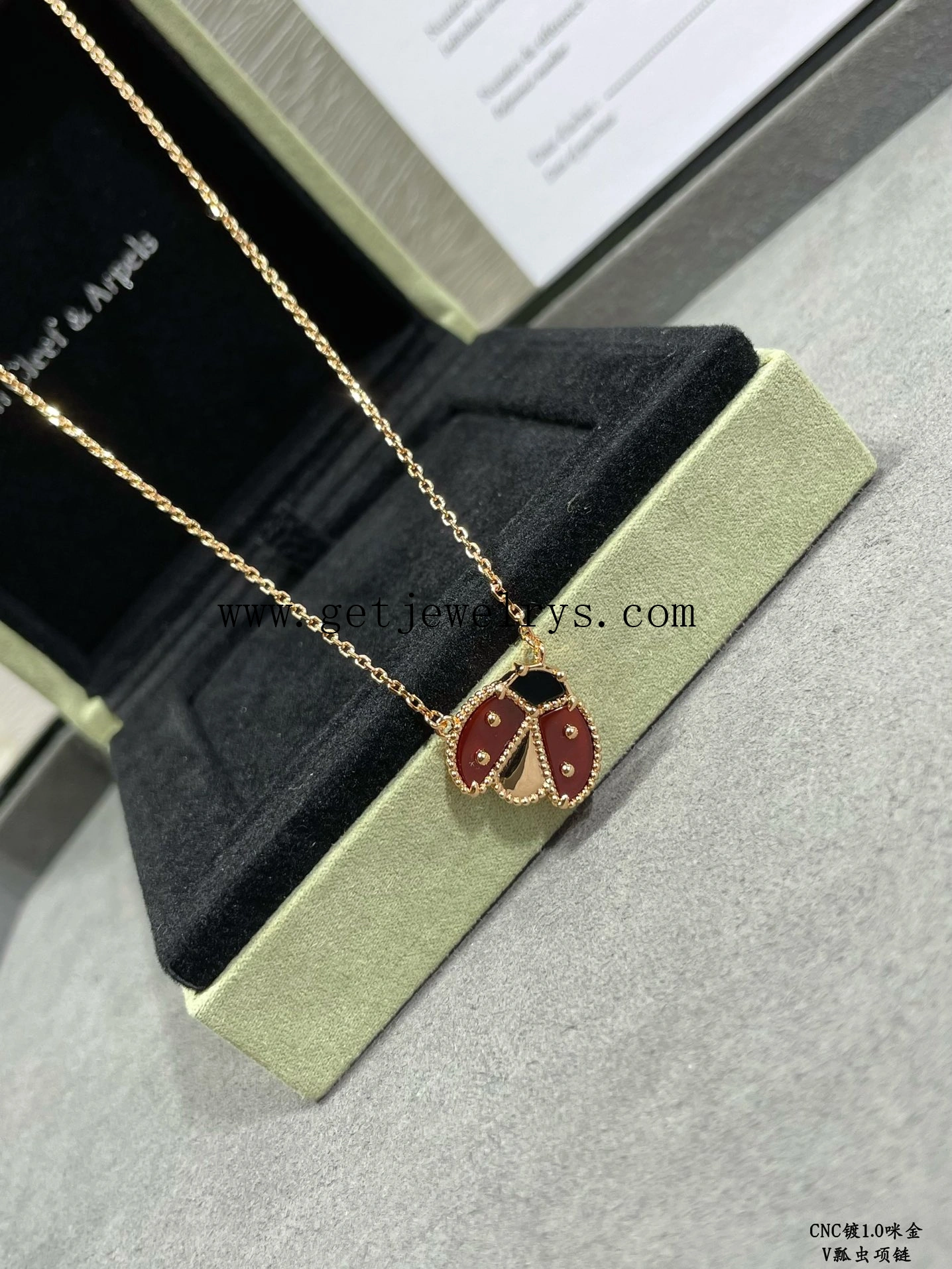 Van Cleef Arpels Lucky Spring Open Wings Ladybug Pendant Carnelian and Onyx Rose Gold