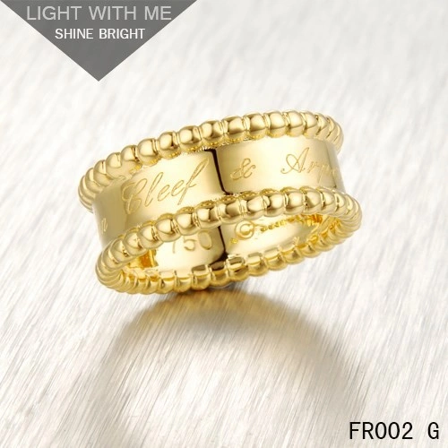 Van Cleef Arpels Perlee Signature Ring in Yellow Gold