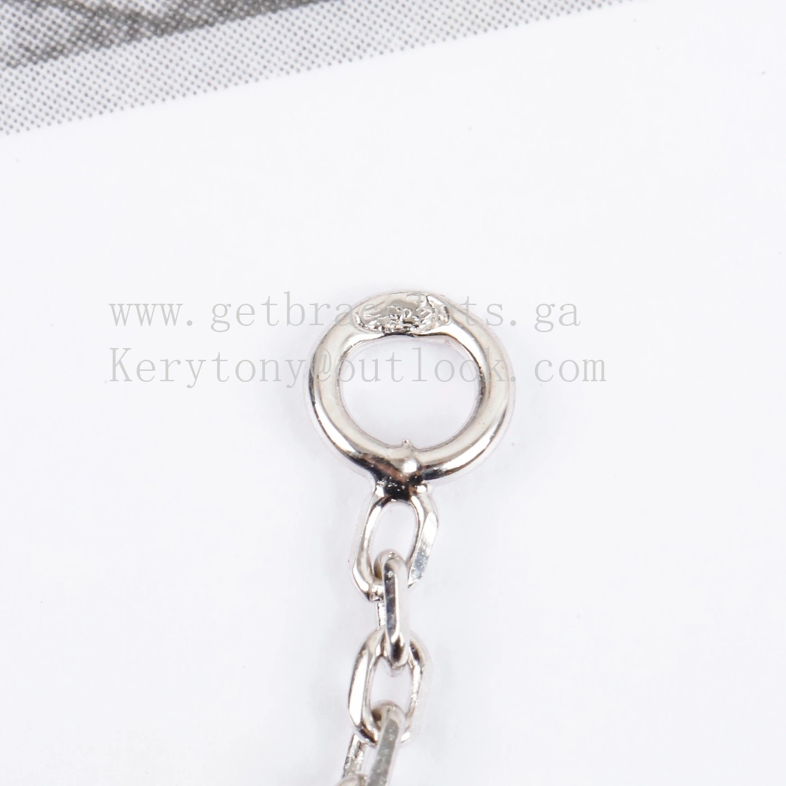 Van Cleef Arpels Sweet Alhambra Pendant With Diamonds Yellow Gold Rose Gold White Gold