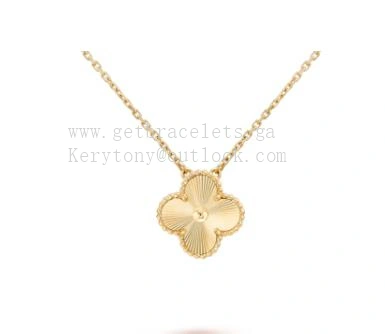 Van Cleef Arpels Sweet Vintage Alhambra Pendant Guilloche Yellow Gold Rose Gold White Gold