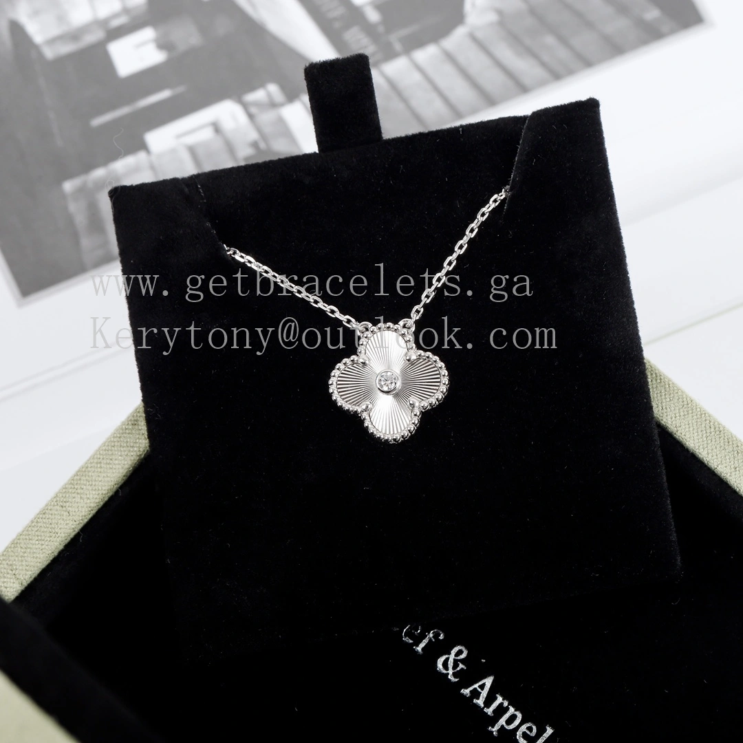 Van Cleef Arpels Vintage Alhambra Pendant Sliver Motifs With Diamond