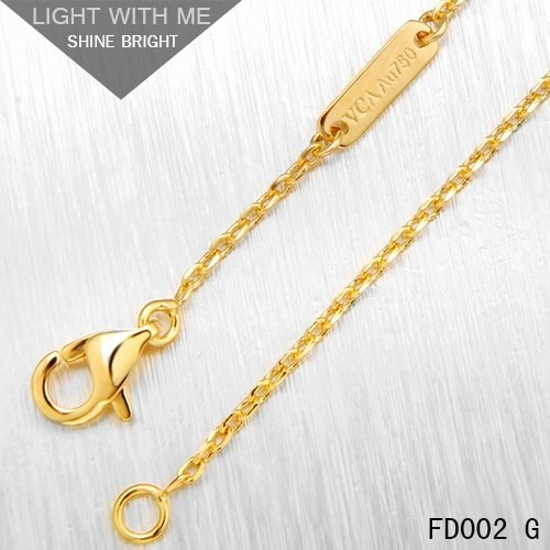 Van Cleef Arpels Yellow Gold Perlee Pendant 3 Rows