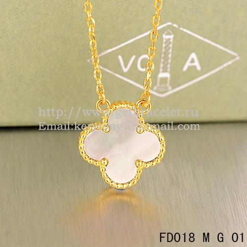 Van cleef & arpels Vintage Alhambra Pendant Yellow Gold White Mother Of Pearl 15mm