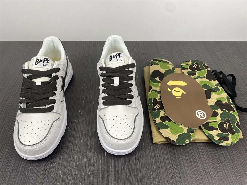 TravelReady A Bathing Ape Bape SK8 Sta White Silver 696