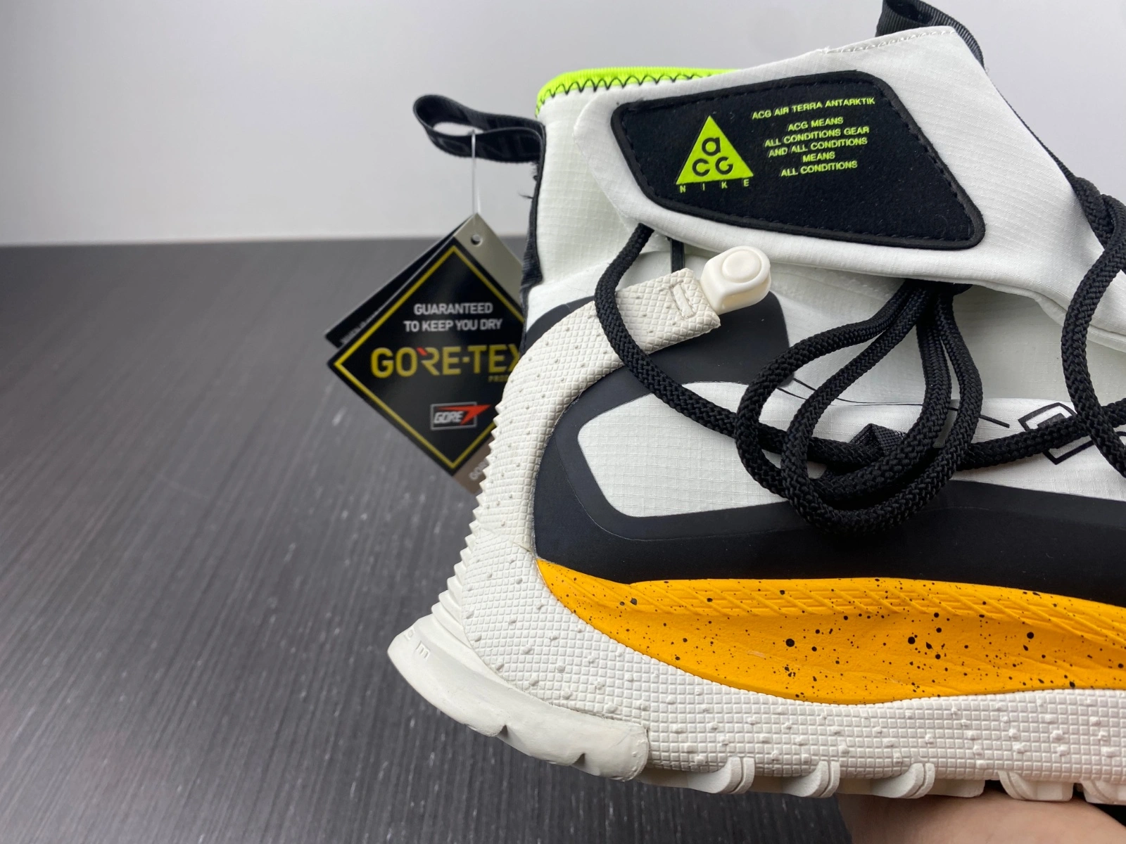 Supportive ACG Terra Antarktik GORE-TEX Summit White BV6348- 1300