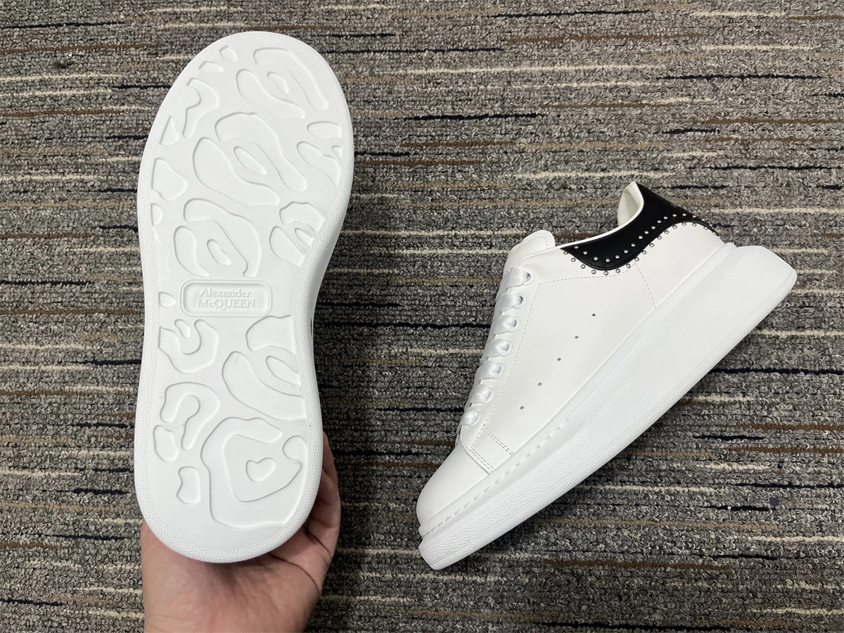 The Art of Style: The Jordan Retro III in Men's Luxury Footwear
